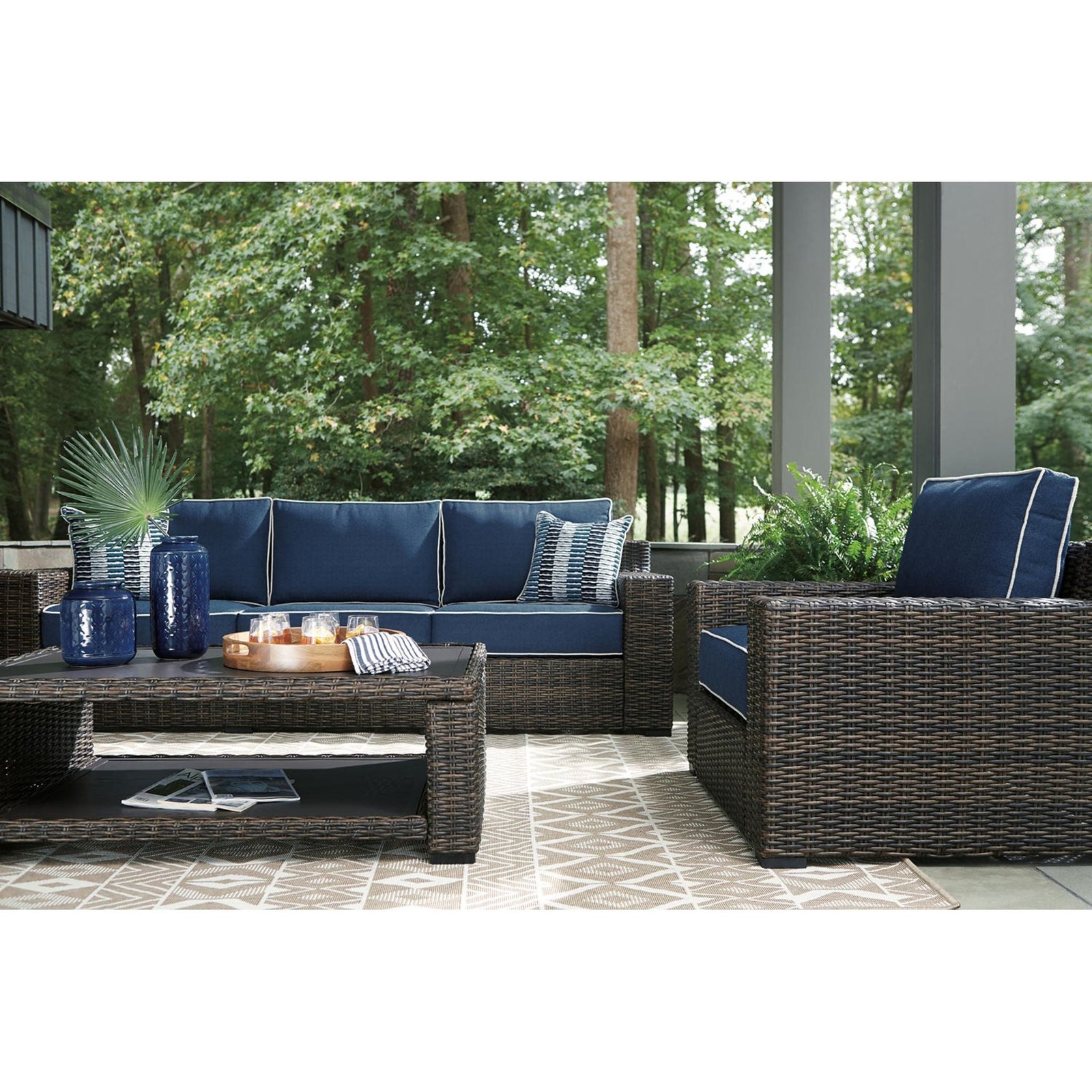 Grasson Lane Outdoor Rectangle Cocktail Table - 图片 13
