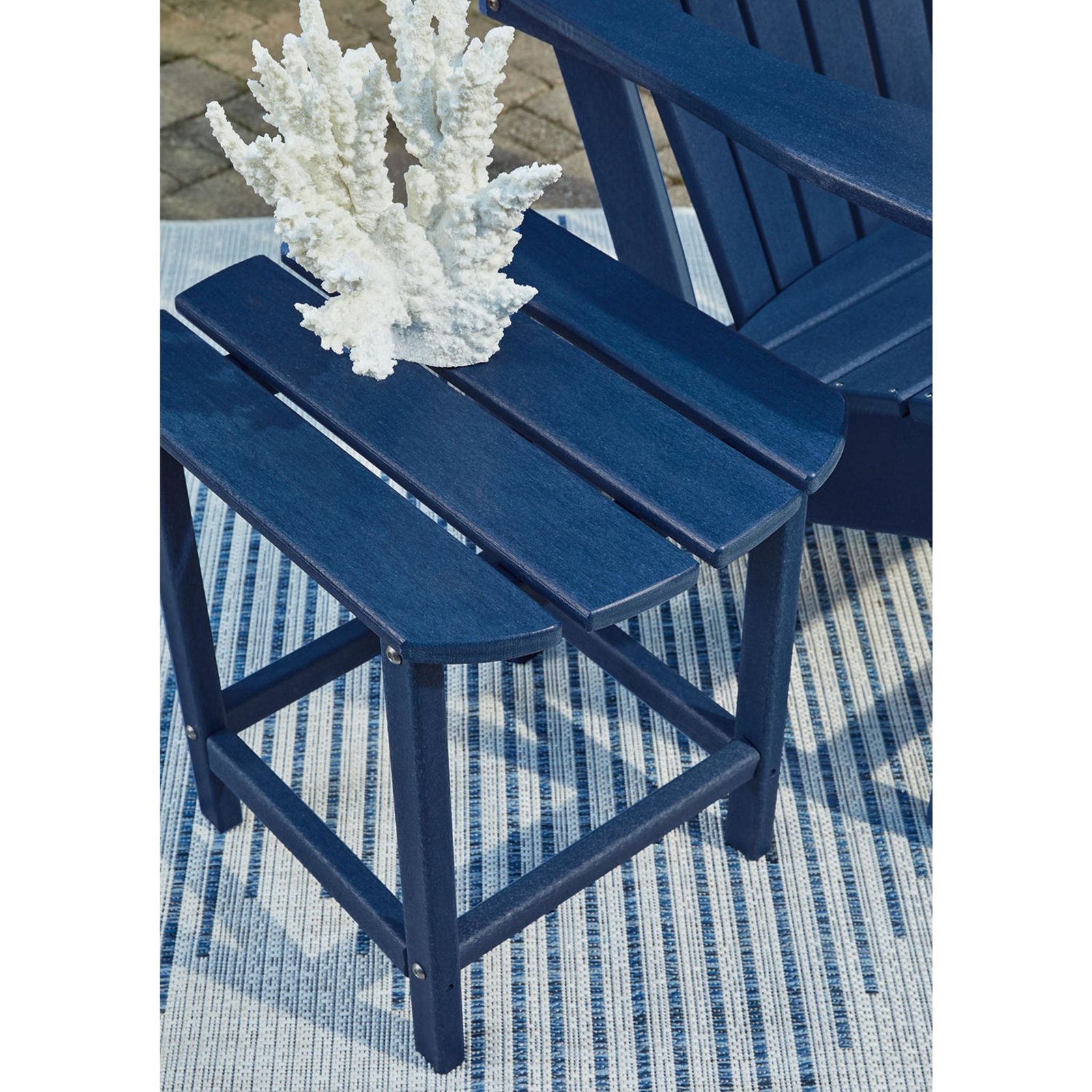 Sundown Treasure Outdoor End Table - 图片 64